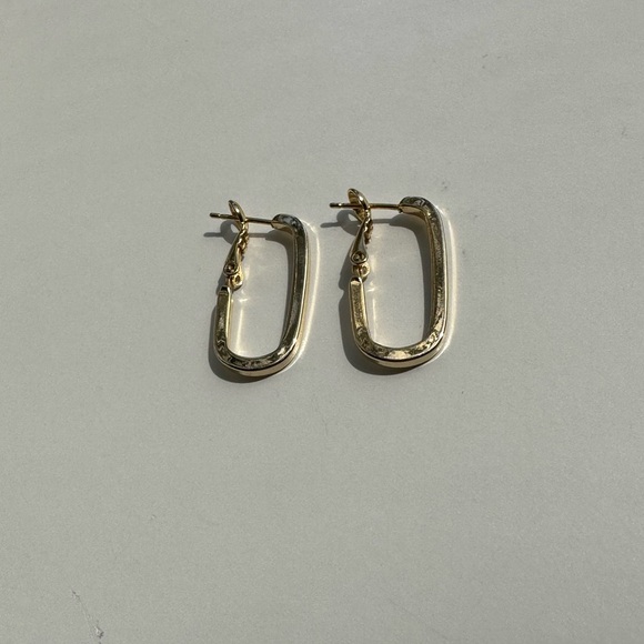 Gold Rectangular Hoop Earrings - Picture 3 of 4